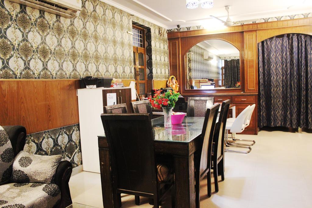 Hotel Delhi Marine Club C6 Vasant Kunj Nowe Delhi Zewnętrze zdjęcie
